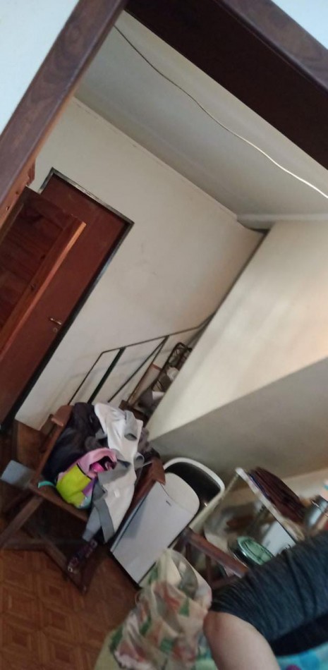 CASA EN VENTA EN ADROGUE, SOBRE AV. ESPORA