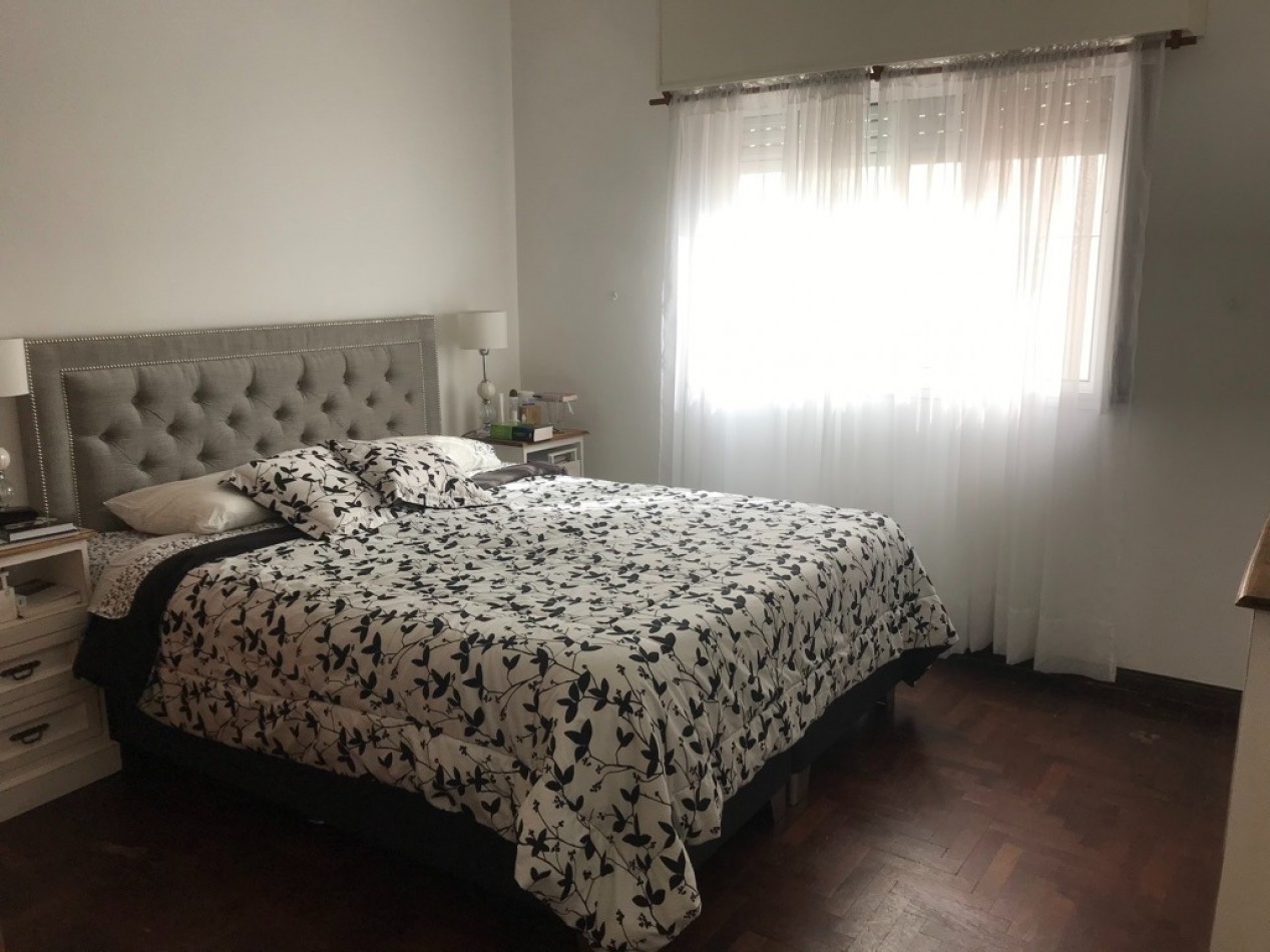 CASA EN VENTA , 2 DORMITORIOS, BERNAL 